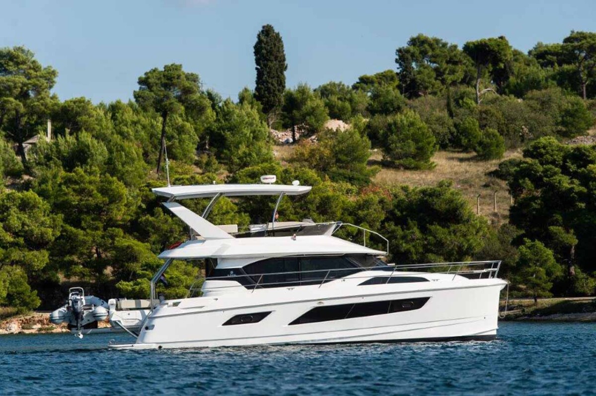 Aquila 44 Adriatic Z