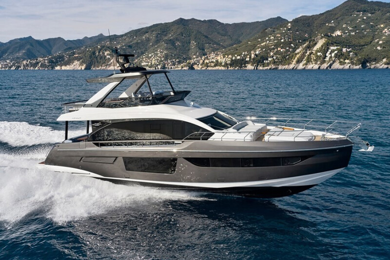 Azimut 68 Pangea