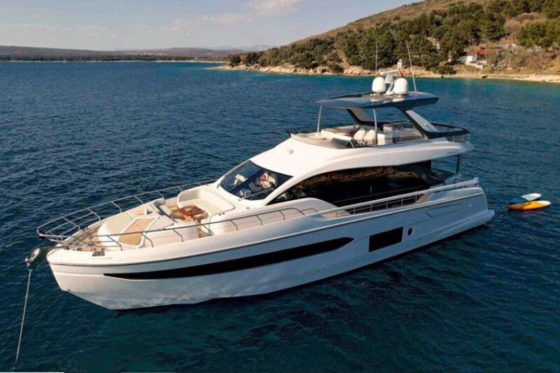 Azimut 78 OMR Group