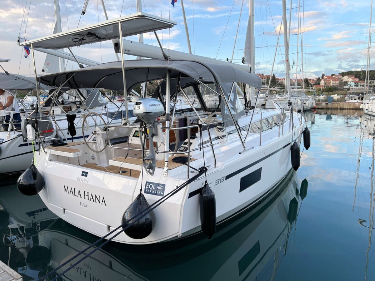 Bavaria C38 Mala Hana