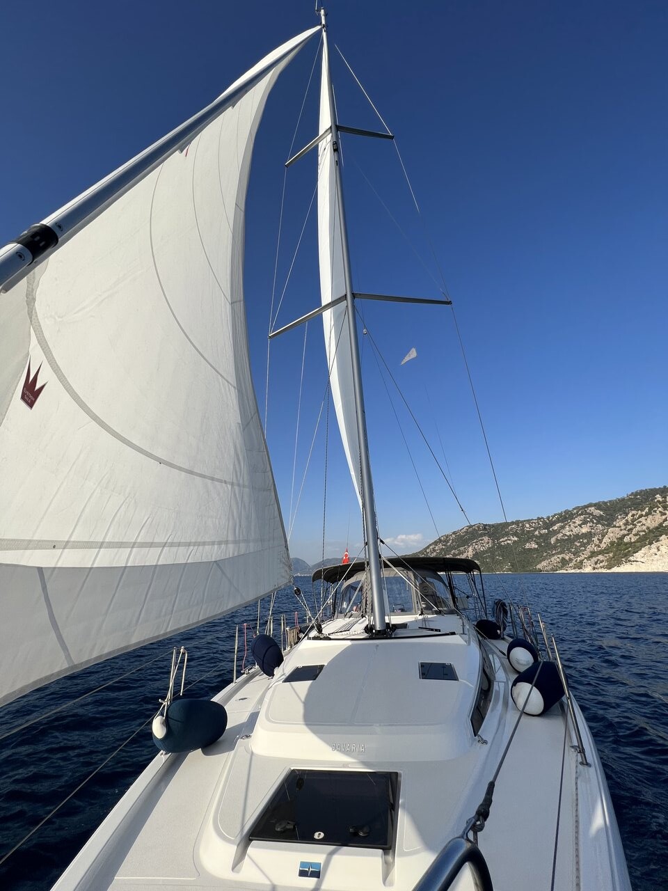 Bavaria C42 Sorores