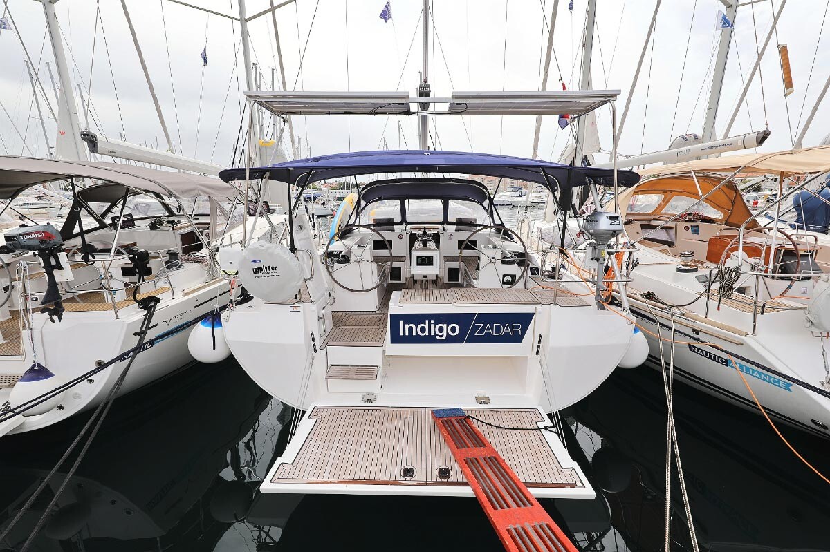 Bavaria C45 Holiday Indigo