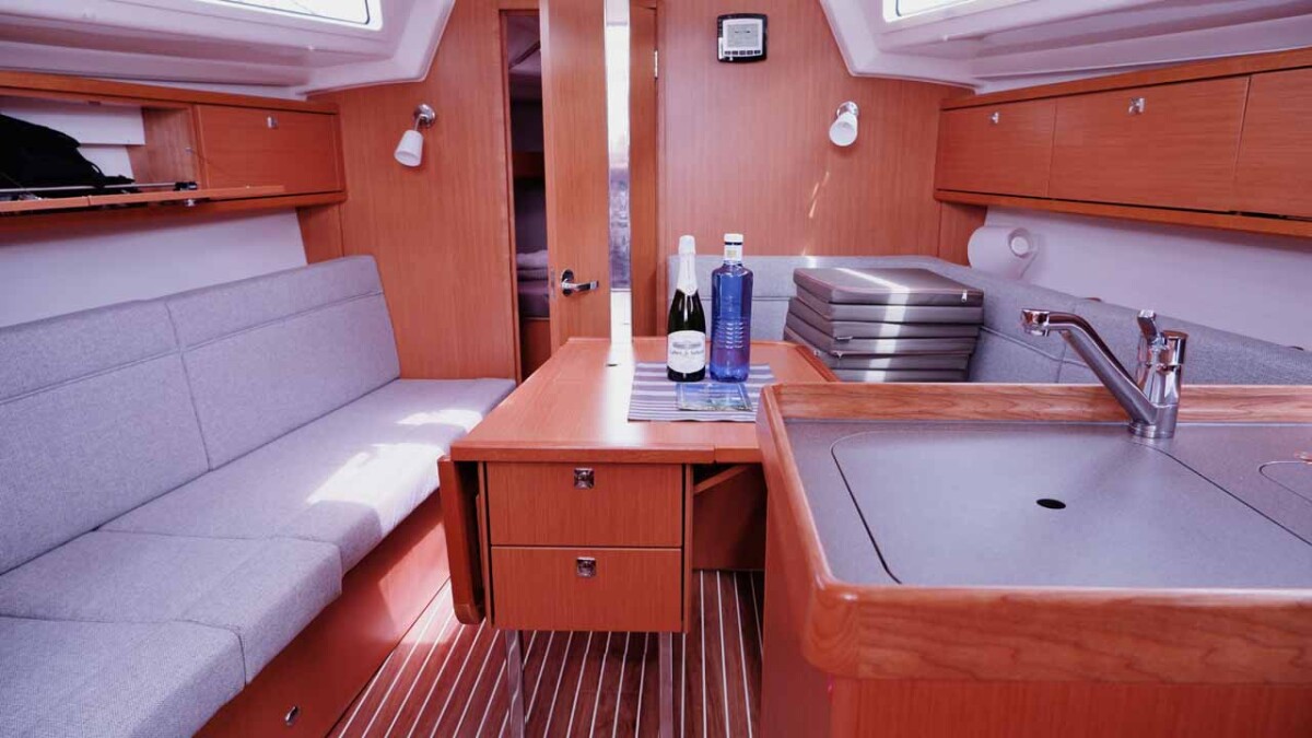 Bavaria Cruiser 34 Saona