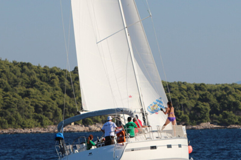 Bavaria Cruiser 40 Inipi