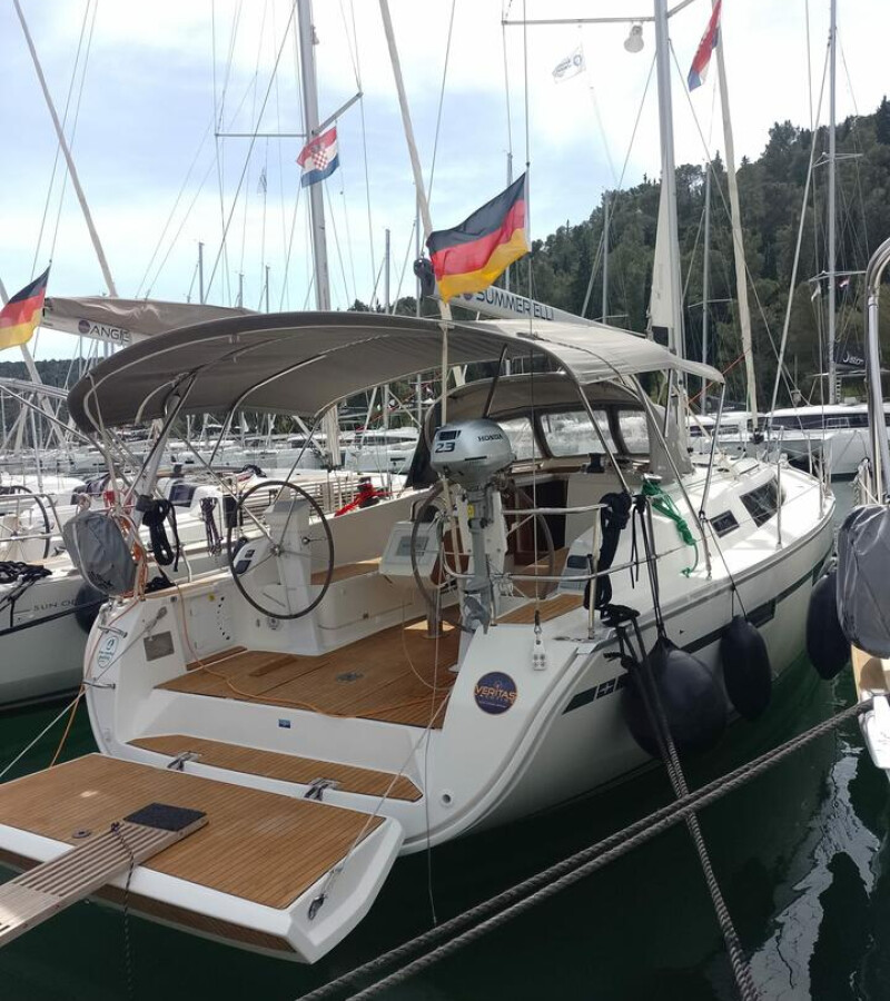 Bavaria Cruiser 41 Summer elli