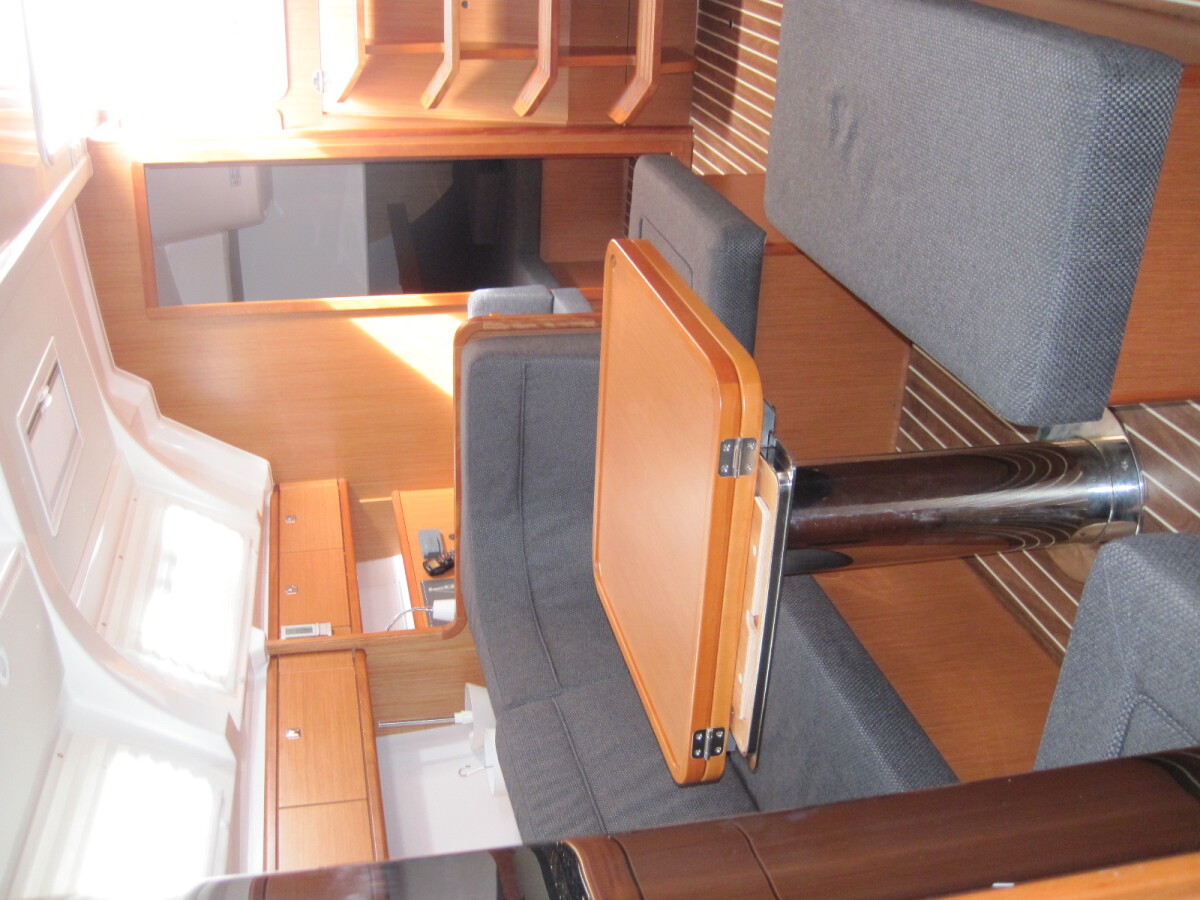 Bavaria Cruiser 41 ECONOMY-ot