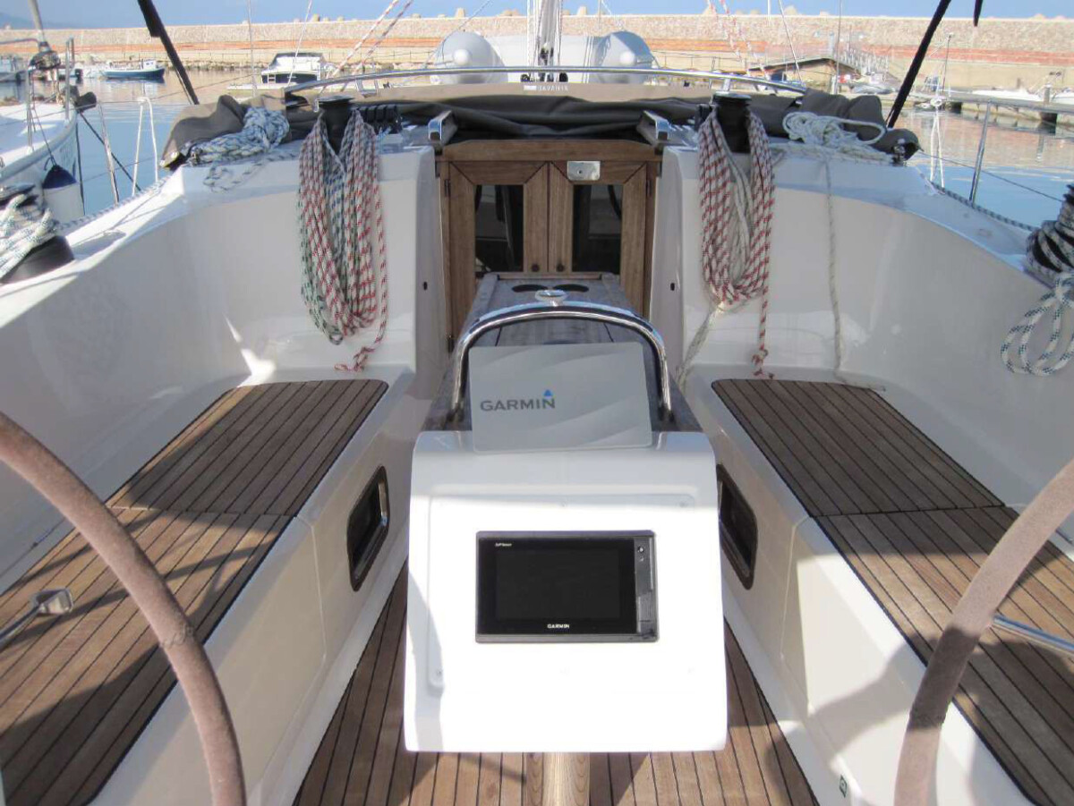 Bavaria Cruiser 41 ECONOMY-ot