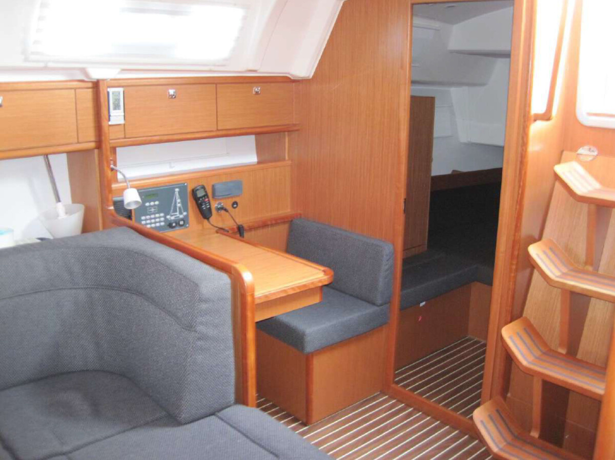 Bavaria Cruiser 41 ECONOMY