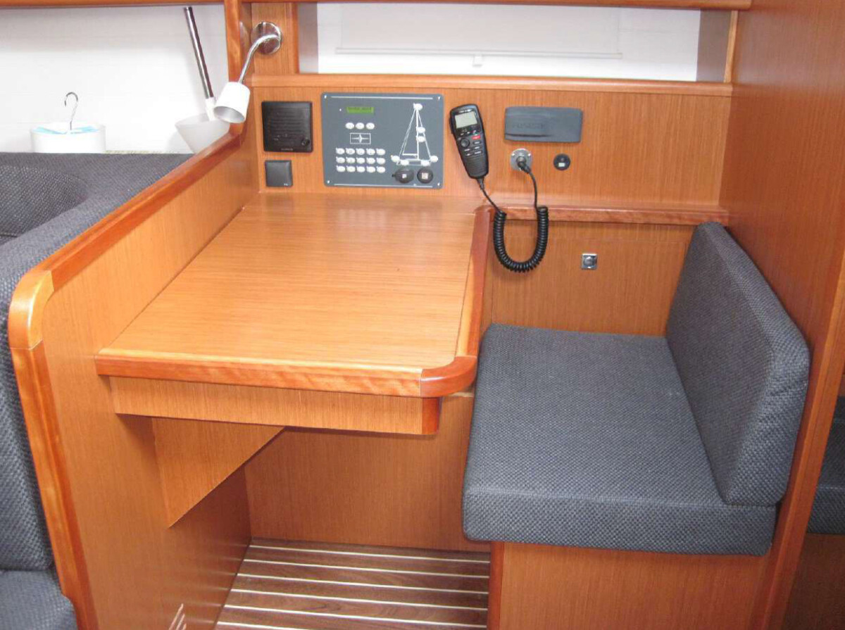 Bavaria Cruiser 41 ECONOMY