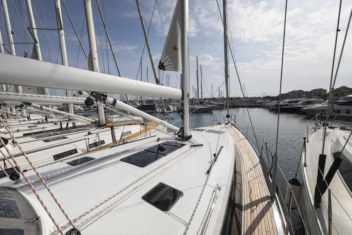 Bavaria Cruiser 46 Style Studio 963