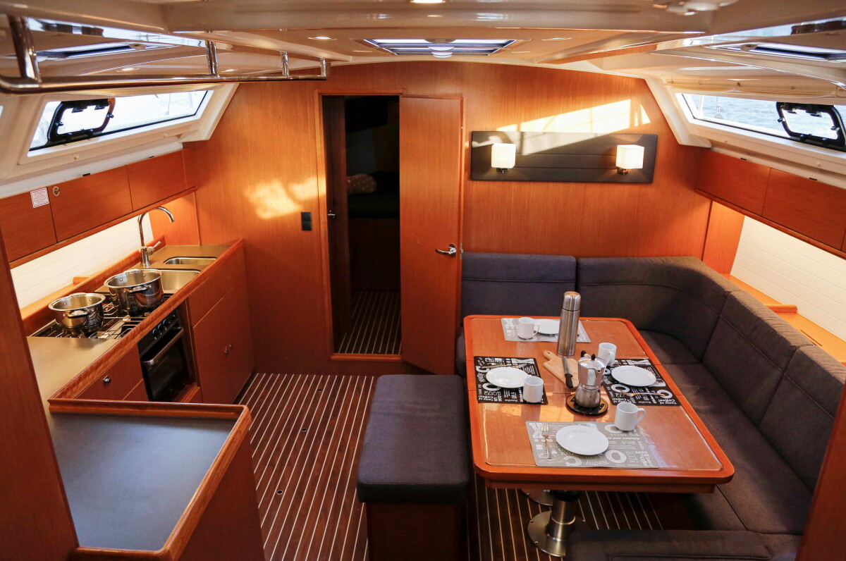 Bavaria Cruiser 46 ECONOMY