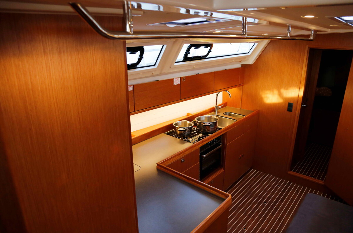 Bavaria Cruiser 46 ECONOMY