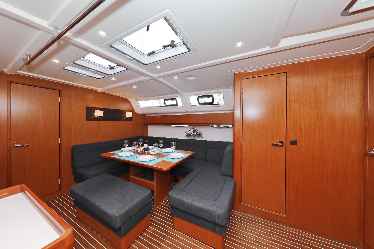 Bavaria Cruiser 51 silence one