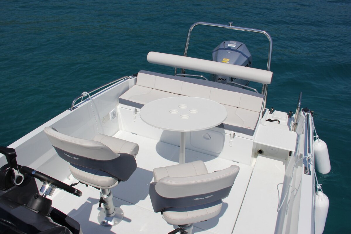 Beneteau Benetau Flyer 6.6 Space Deck