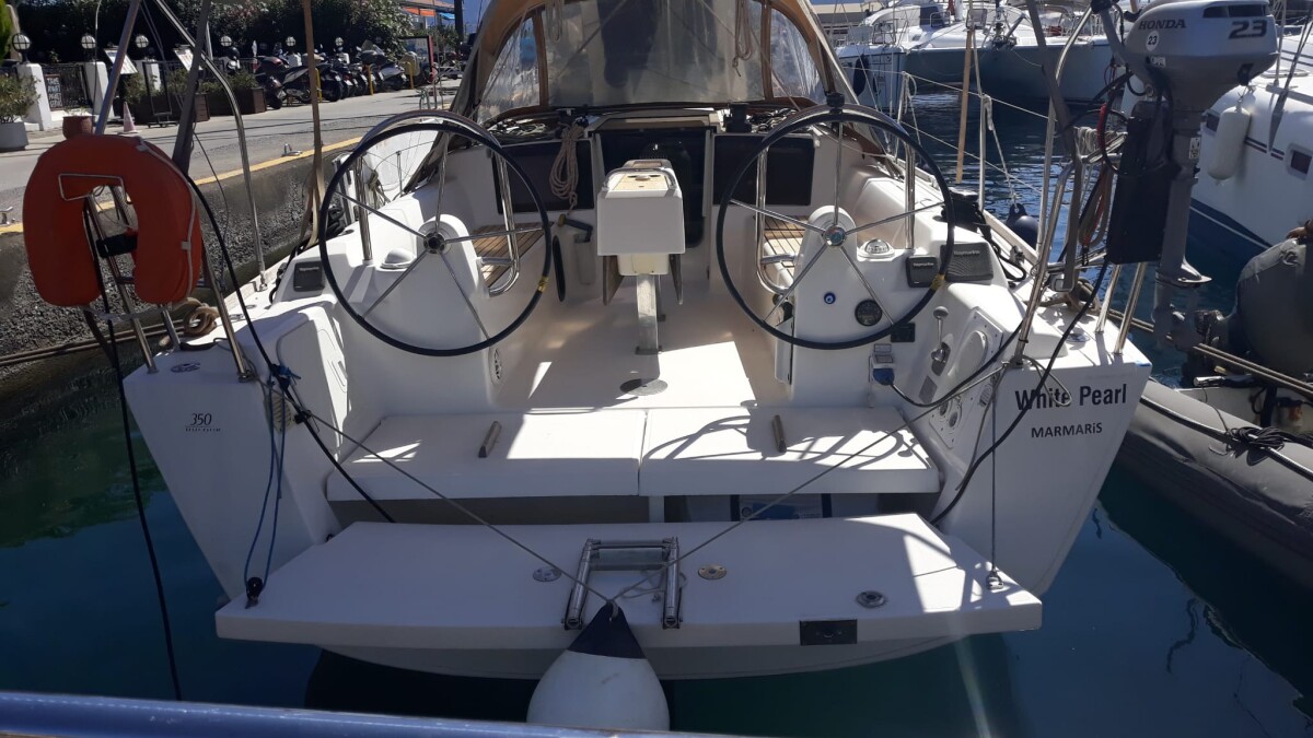 Dufour 350 GL White Pearl