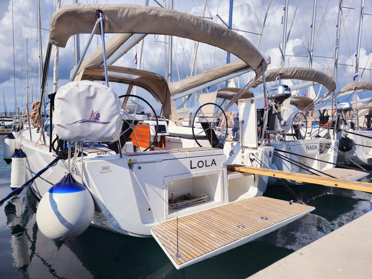 Dufour 360 GL Lola