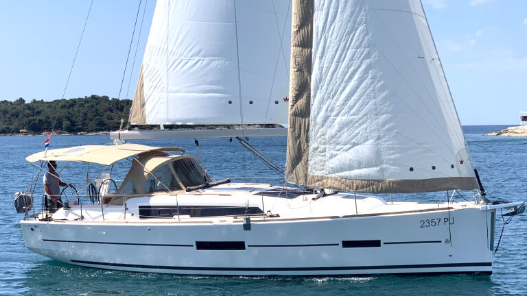 Dufour 382 GL Lia