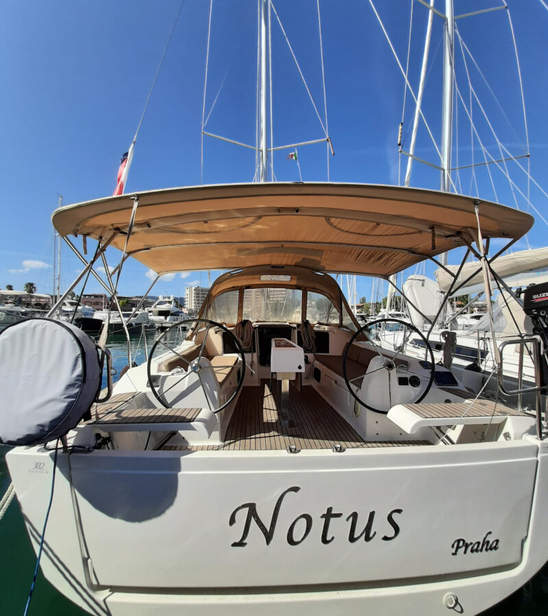 Dufour 382 GL Notus