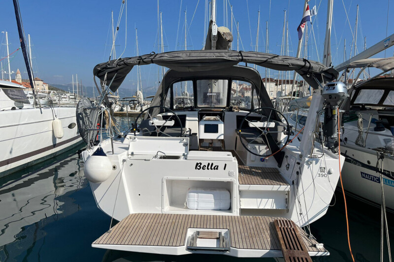 Dufour 390 Bella I