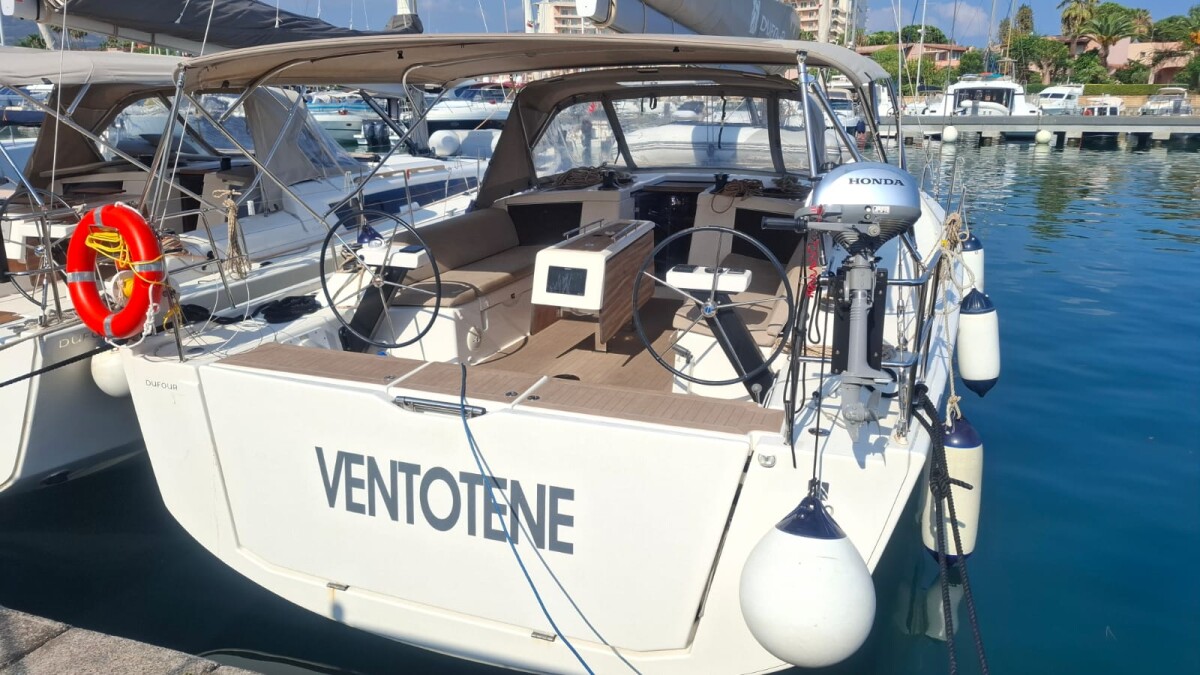 Dufour 430 GL Ventotene