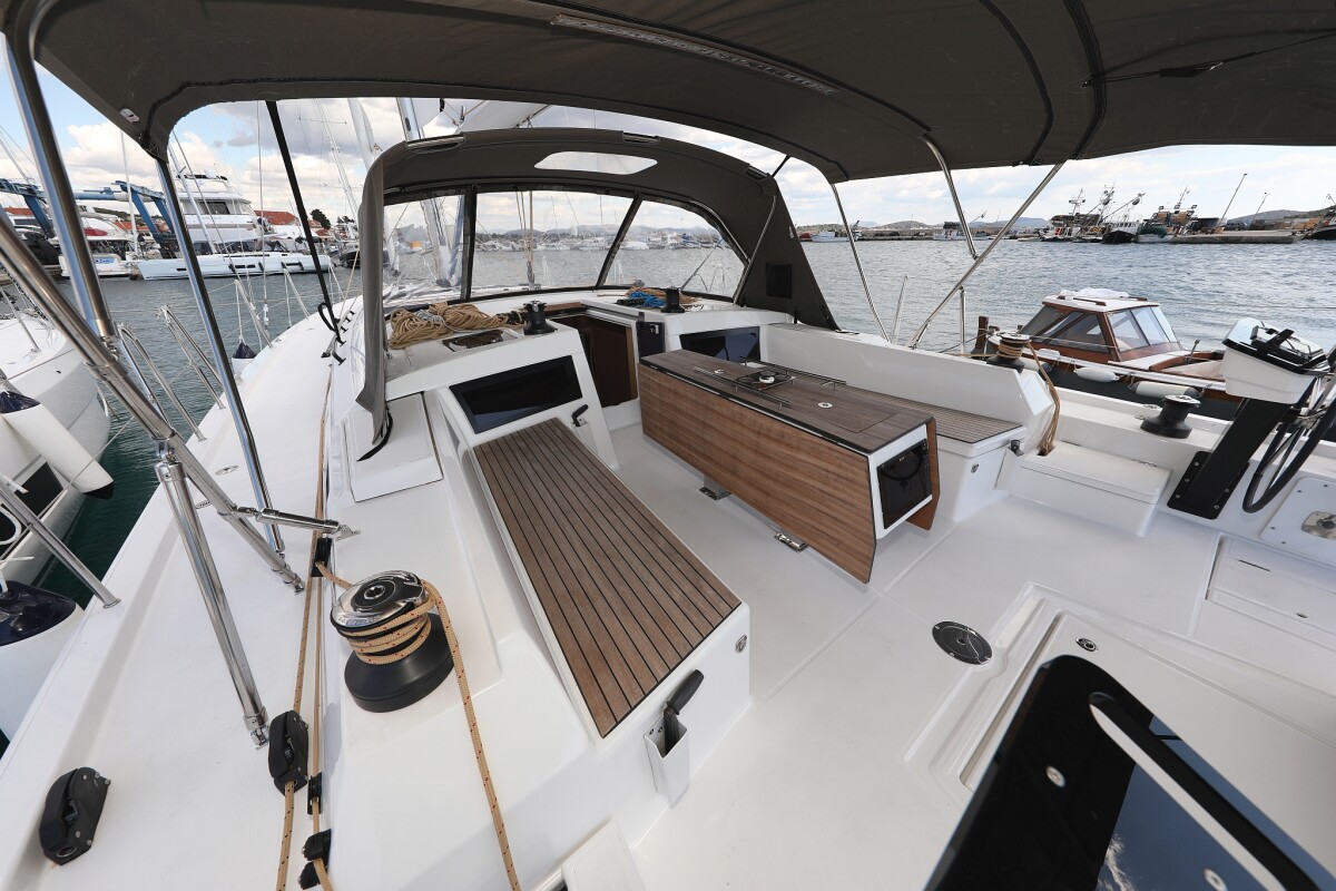 Dufour 470 Sea Breeze