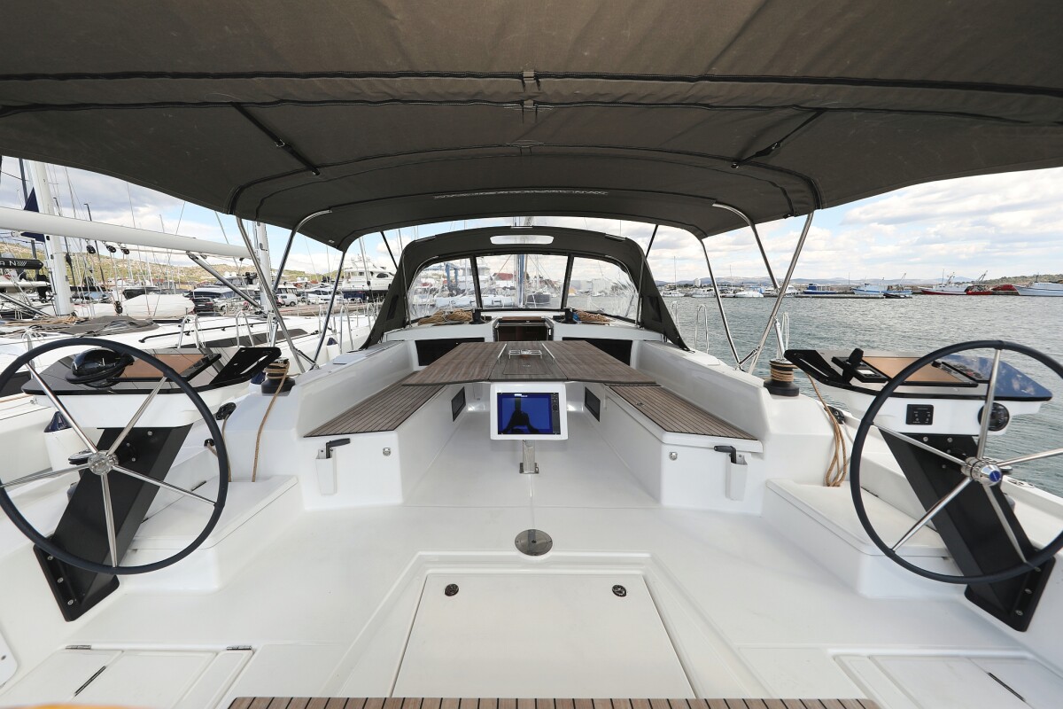 Dufour 470 Sea Breeze