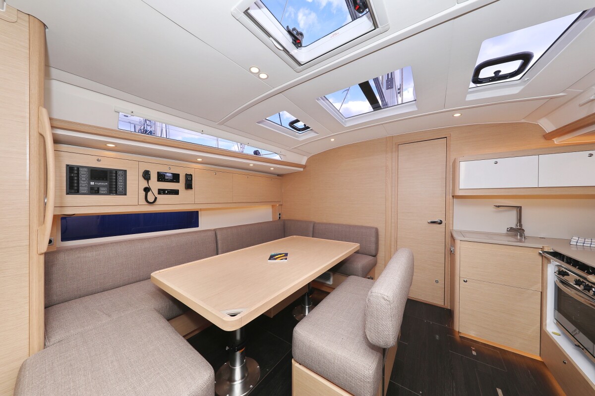 Dufour 470 Sea Breeze