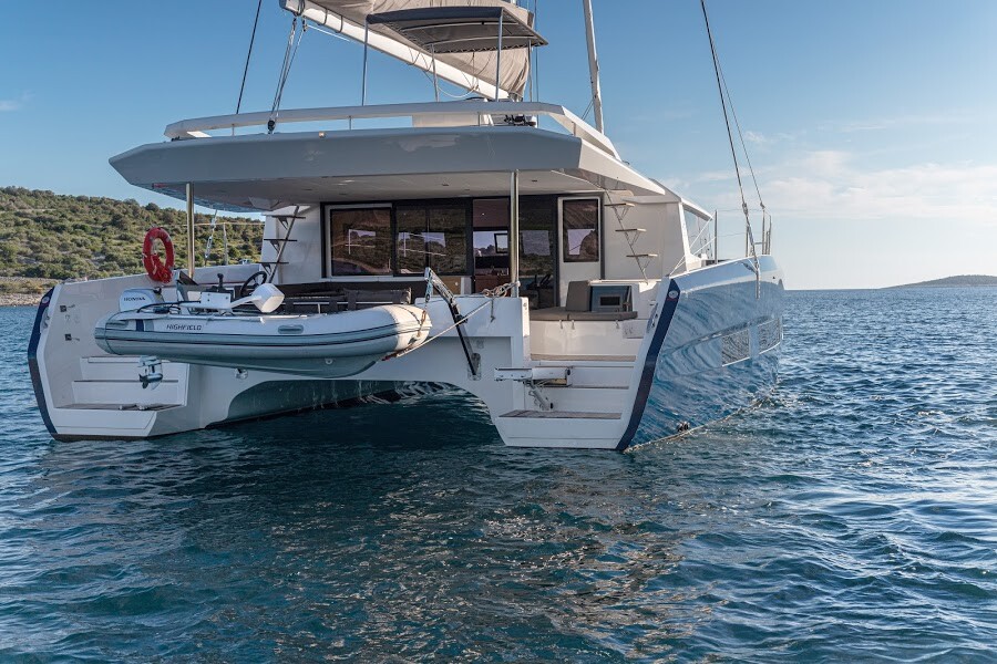 Dufour 48 Catamaran Var