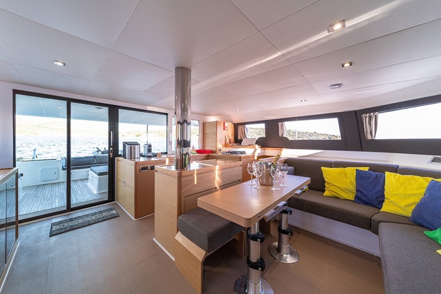 Dufour 48 Catamaran Roy