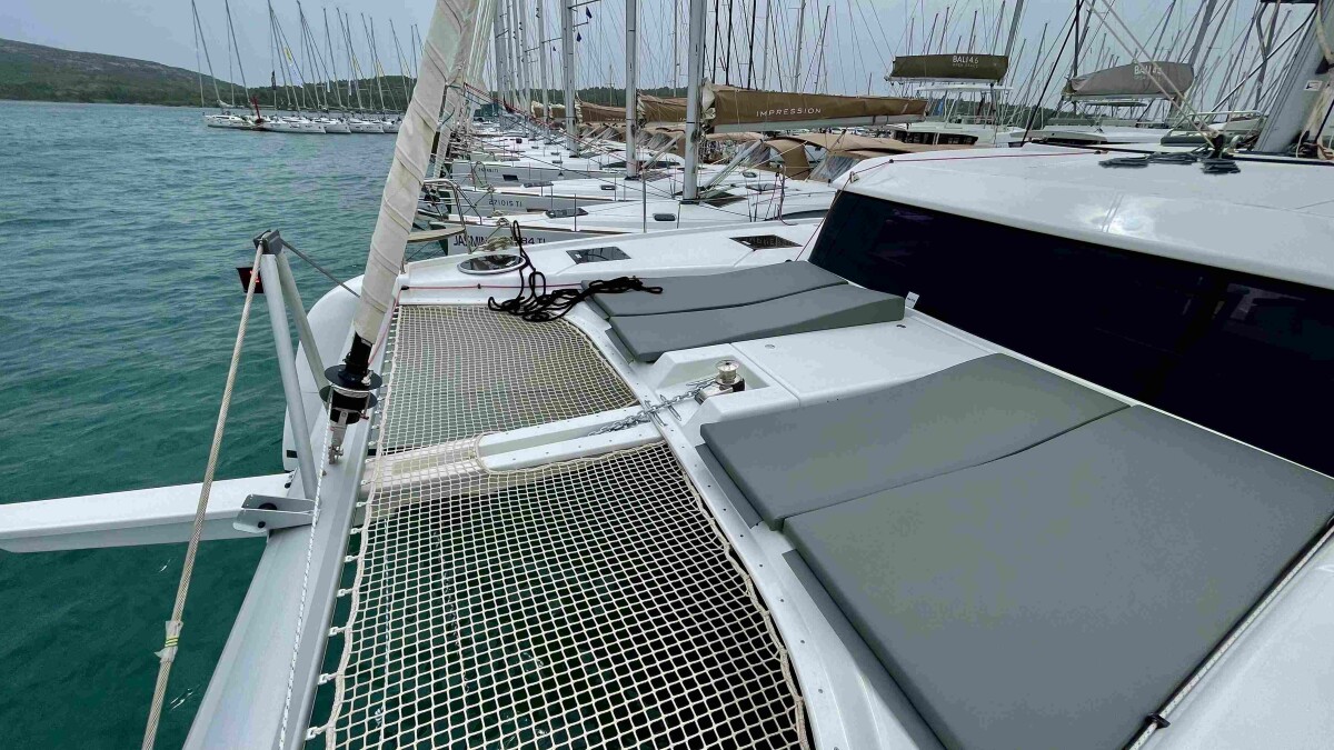 Dufour 48 Catamaran Nirvana