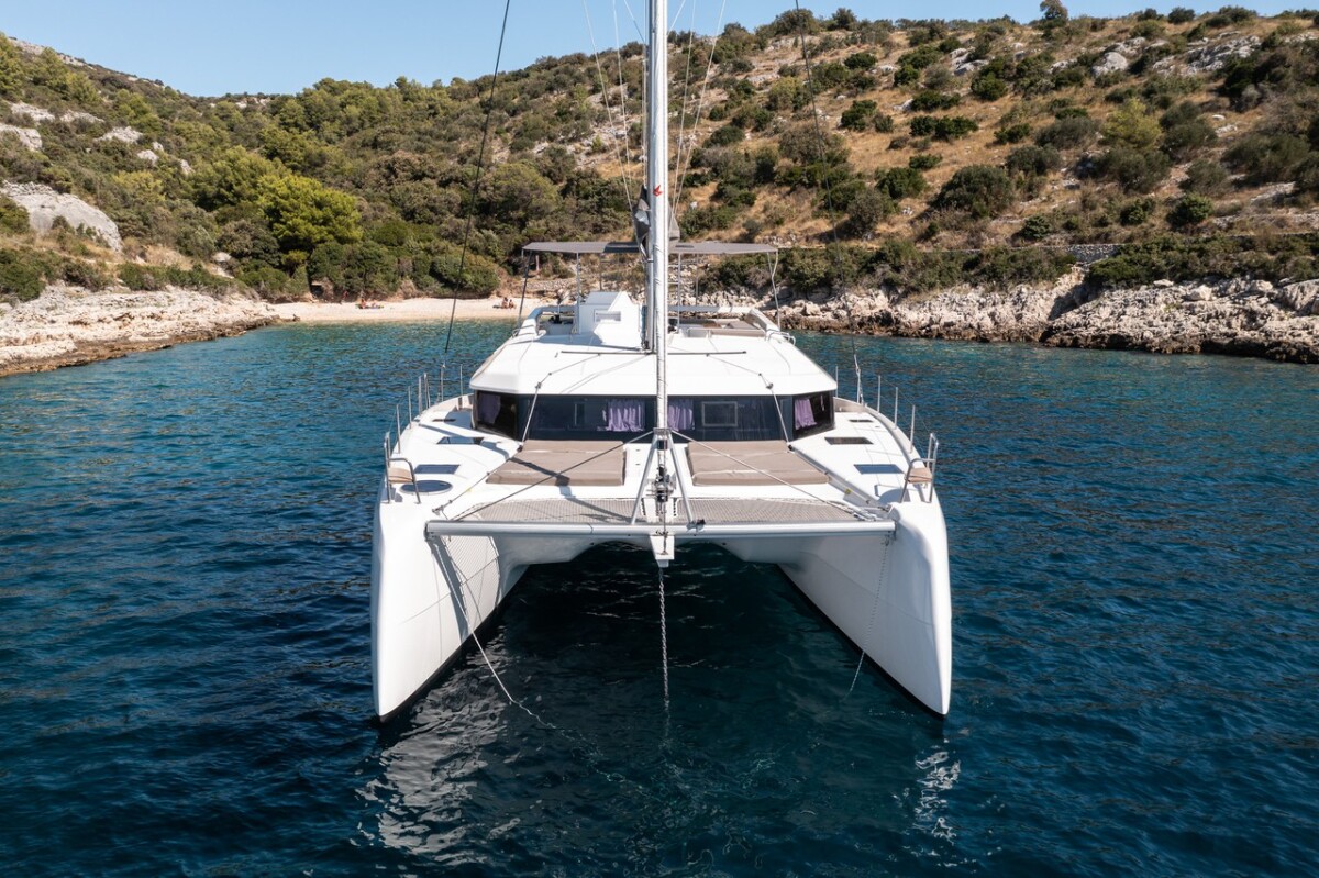 Dufour 48 Catamaran Uma