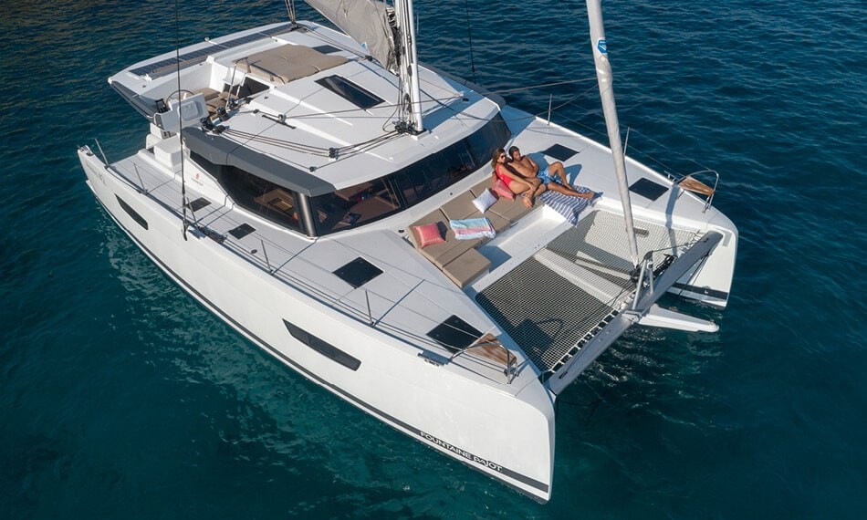 Fountaine Pajot Astrea 42 Maestro Speakeasy