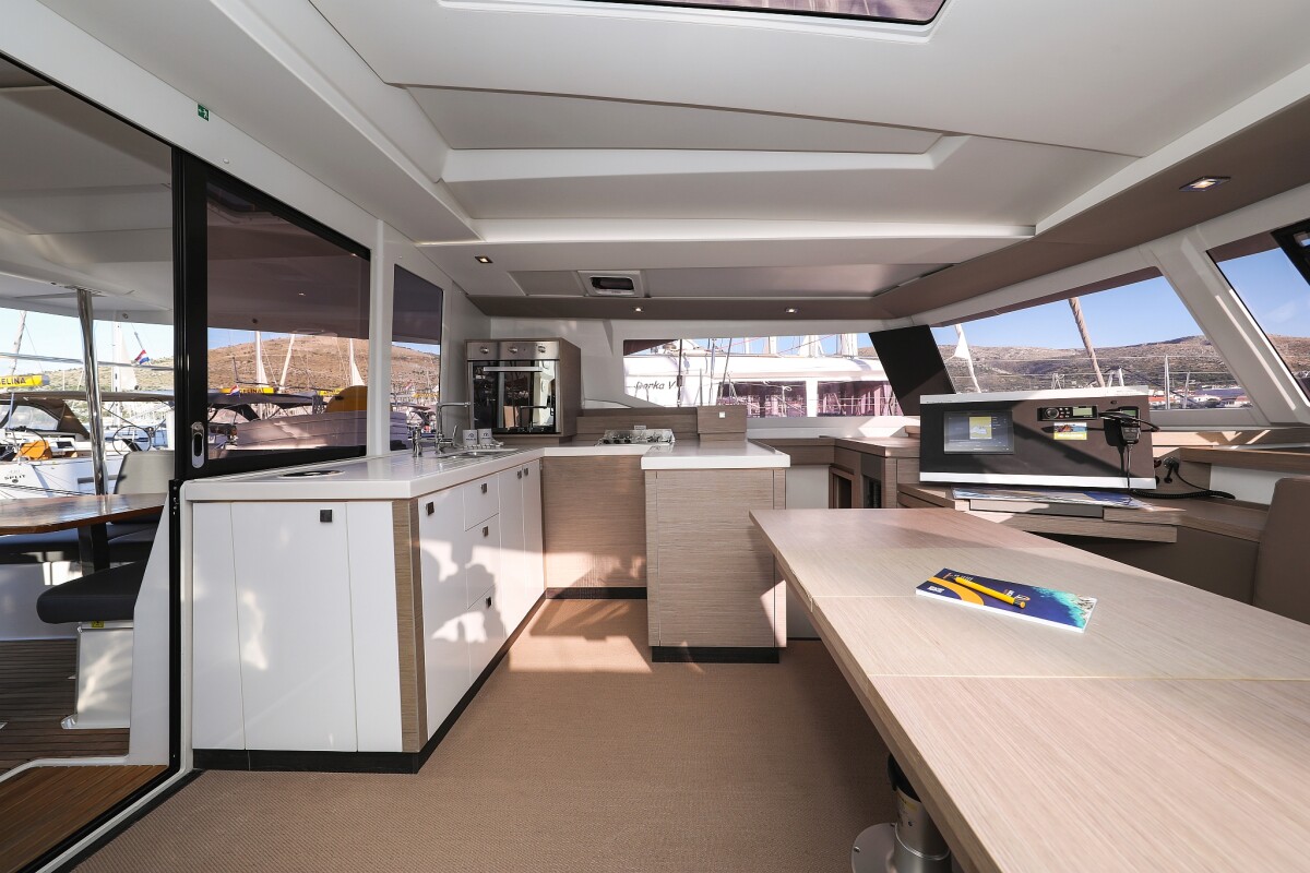 Fountaine Pajot Astrea 42 Quatuor Macho