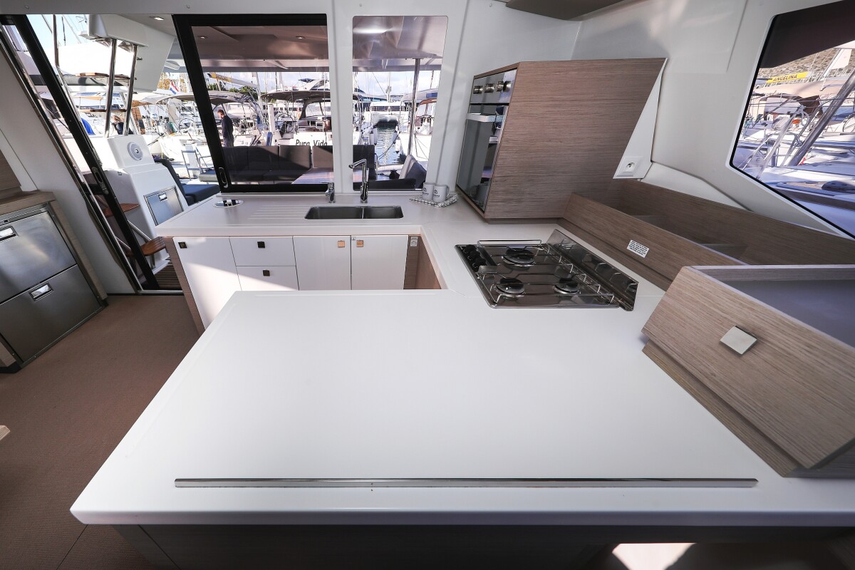 Fountaine Pajot Astrea 42 Quatuor Macho