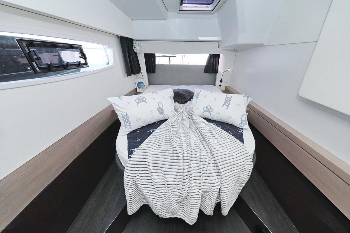 Fountaine Pajot Astrea 42 Umami