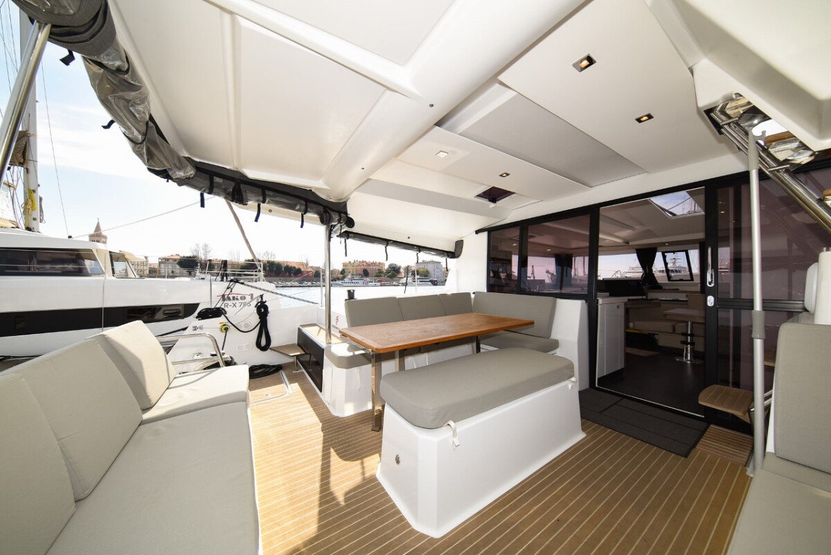 Fountaine Pajot Astrea 42 Le Bart