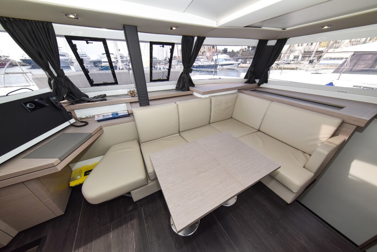 Fountaine Pajot Astrea 42 Le Bart