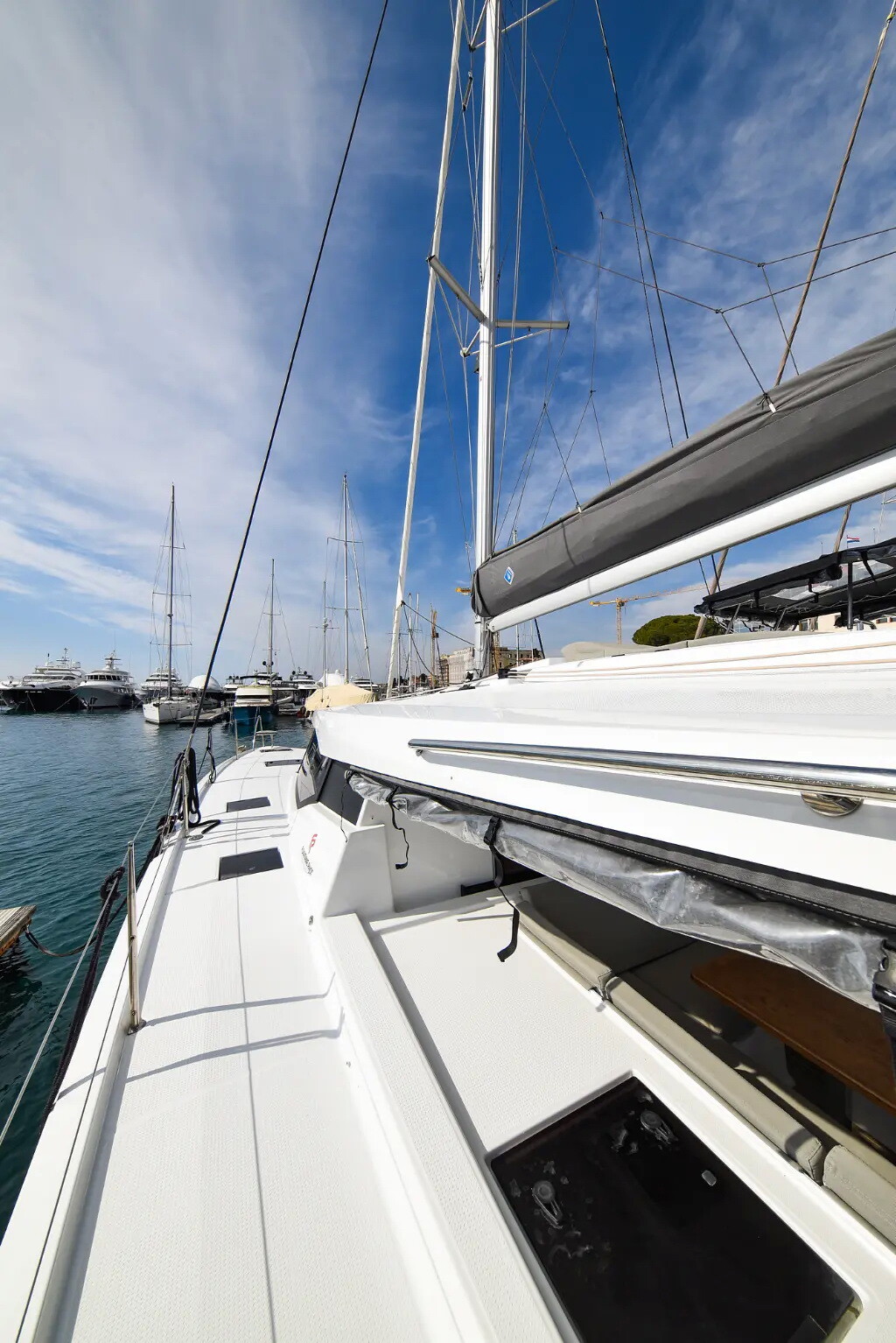 Fountaine Pajot Astrea 42 PRESTIGE