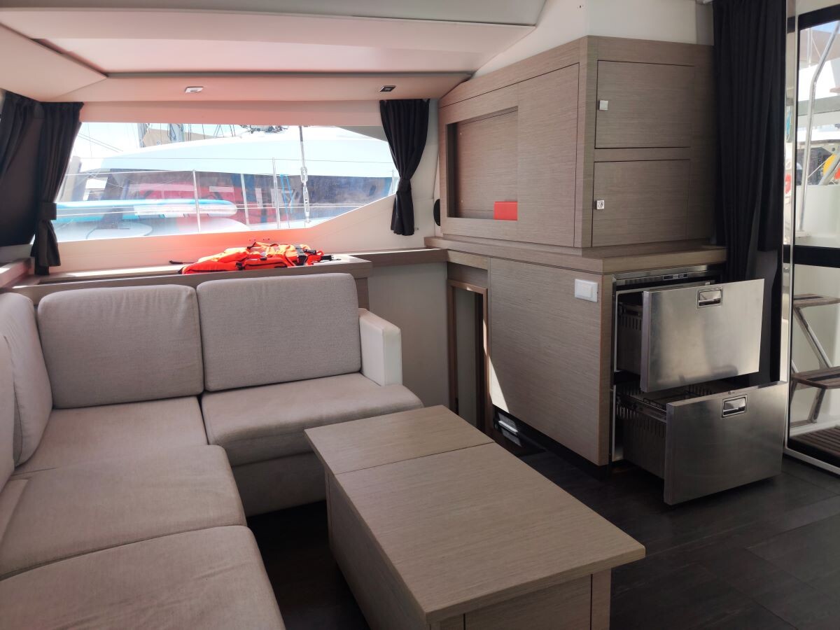 Fountaine Pajot Astrea 42 Atchoum