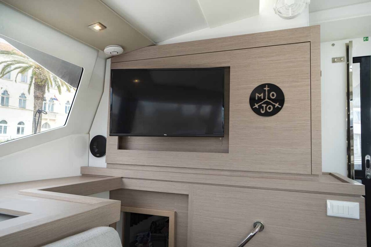 Fountaine Pajot Astrea 42 Mojo