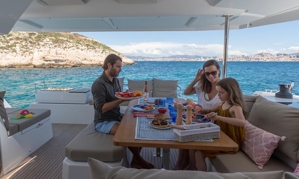 Fountaine Pajot Astrea 42 Elizabeth