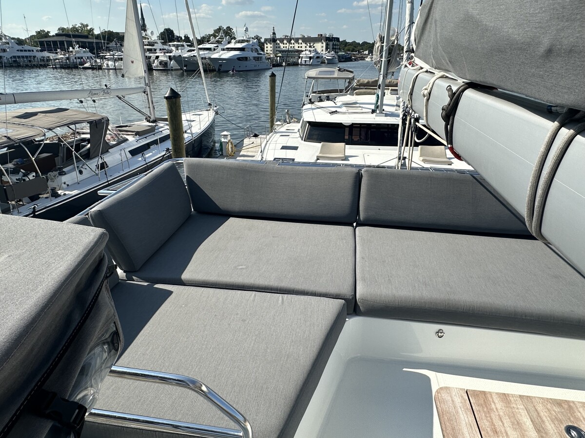 Fountaine Pajot Aura 51 Bountiful