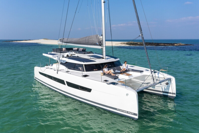 Fountaine Pajot Aura 51 NEW (crewed)