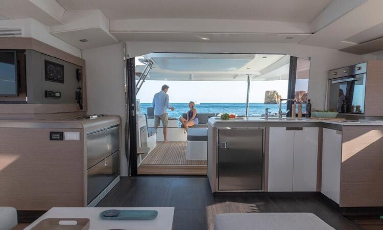 Fountaine Pajot Elba 45 Greek Beauty'