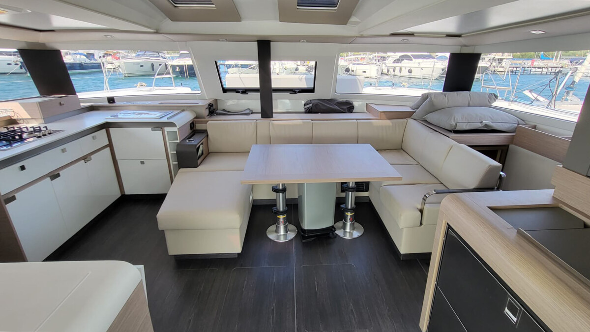 Fountaine Pajot Elba 45 Balu