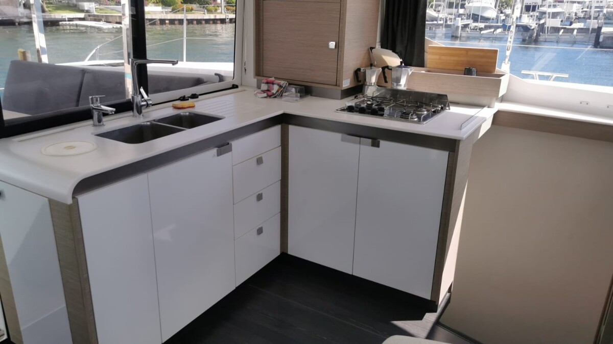 Fountaine Pajot Isla 40 CLASS