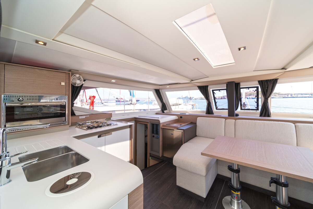 Fountaine Pajot Isla 40 Prodigy