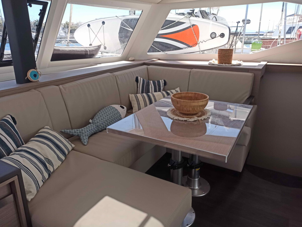 Fountaine Pajot Isla 40 PRESTIGE