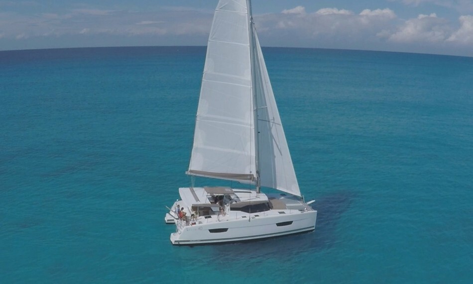 Fountaine Pajot Lucia 40 ELUCHIL 