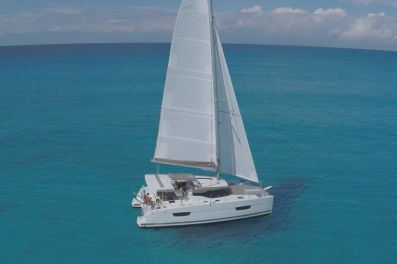 Fountaine Pajot Lucia 40 ELUCHIL 